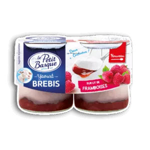 Yaourts Le Petit Bazsque au lait de brebis sur lit de framboises